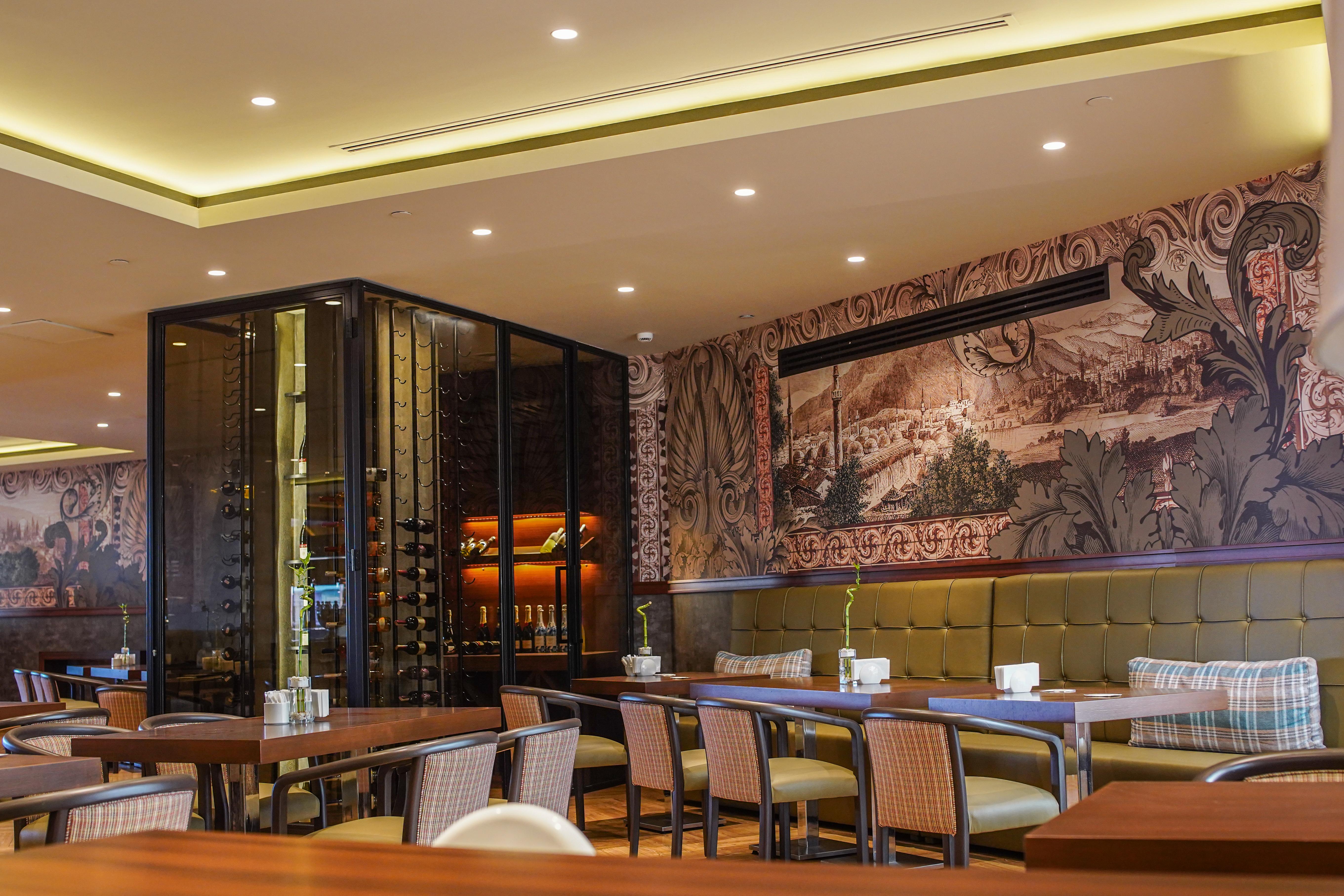 Almira Hotel Thermal Spa & Convention Center Bursa Kültér fotó The interior of the restaurant